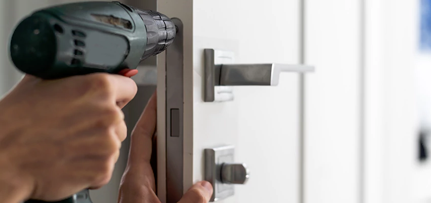 Locksmith For Lock Replacement Near Me in El Granada, CA