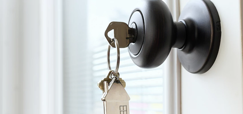 Bifold Door Knob Replacement in El Granada, California